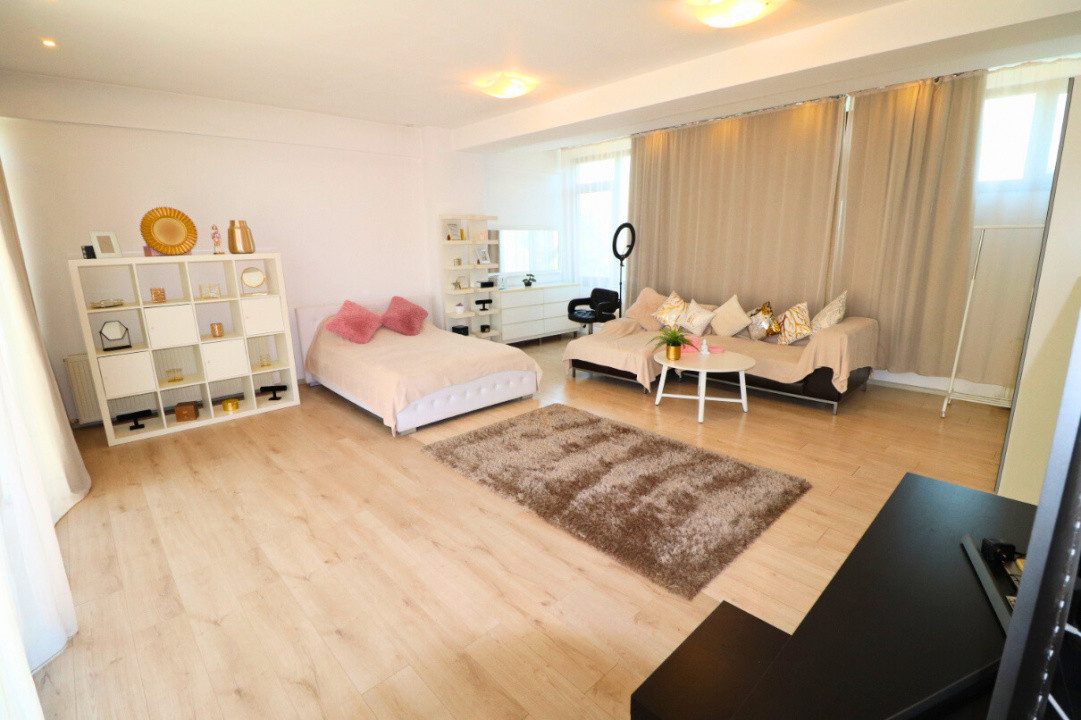 Salajan - vila superba cu 2 etaje - living 48mp fara stalpi