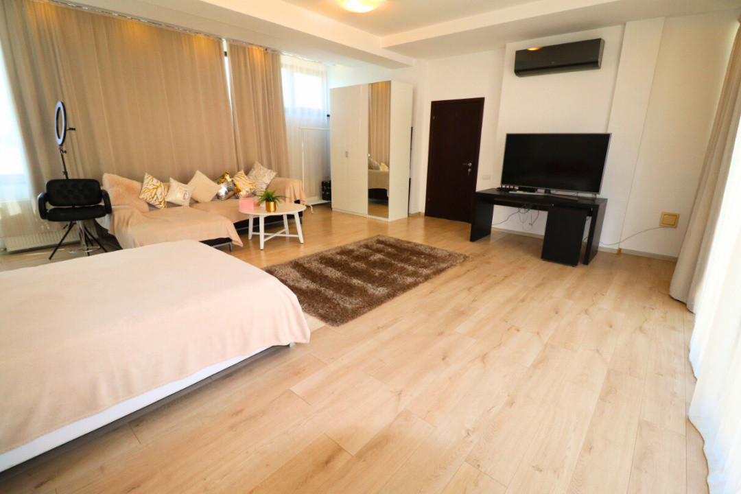 Salajan - vila superba cu 2 etaje - living 48mp fara stalpi