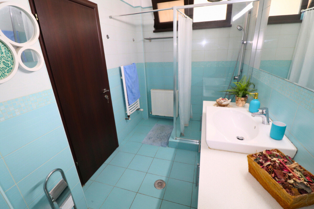 Salajan - vila superba cu 2 etaje - living 48mp fara stalpi