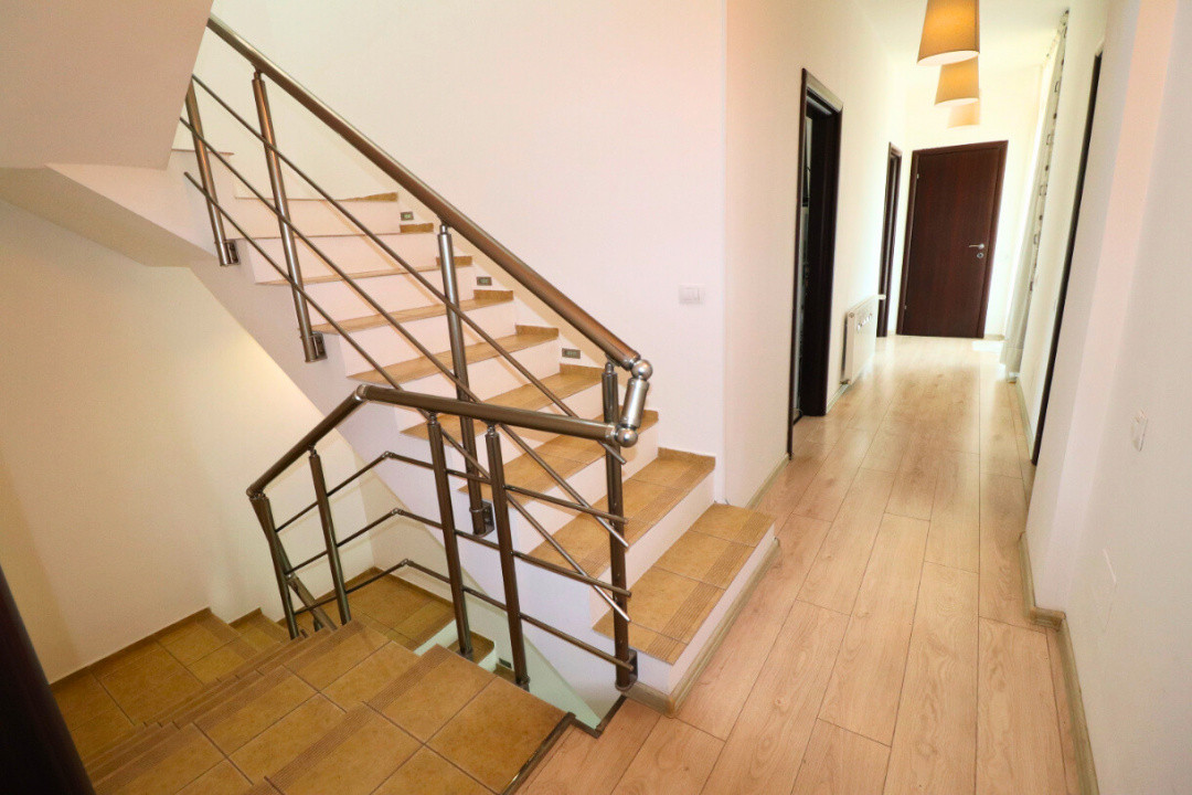 Salajan - vila superba cu 2 etaje - living 48mp fara stalpi