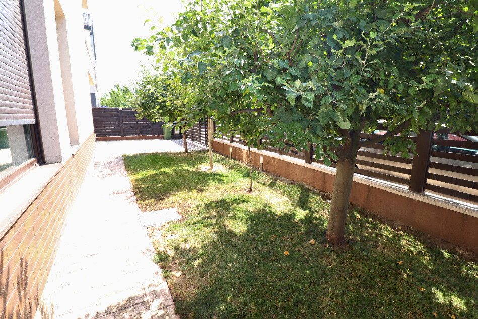Salajan - vila superba cu 2 etaje - living 48mp fara stalpi