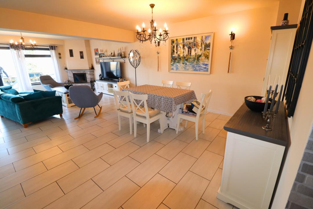 Vila cu deschidere la lac - Branesti - constructie 2016 - mobilata si utilata