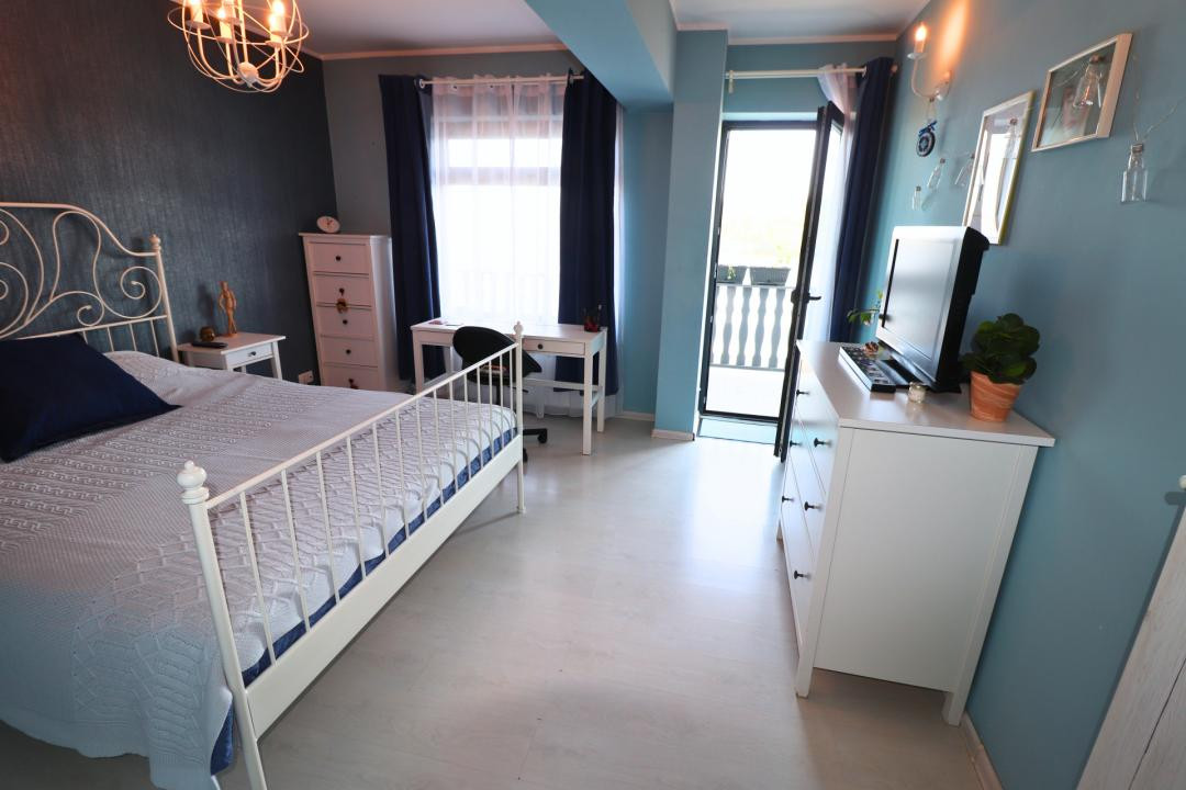 Vila cu deschidere la lac - Branesti - constructie 2016 - mobilata si utilata