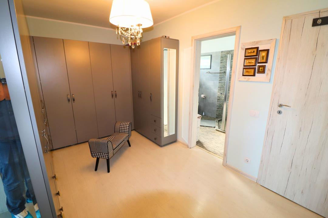 Vila cu deschidere la lac - Branesti - constructie 2016 - mobilata si utilata