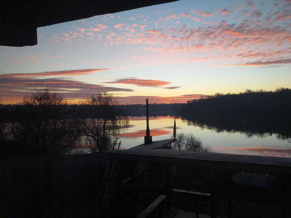 Vila cu deschidere la lac - Branesti - constructie 2016 - mobilata si utilata