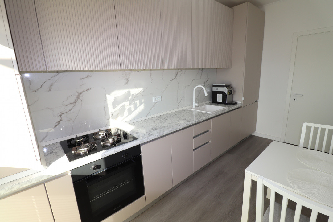 Exigent Plaza, faza 5 - bucatarie separata