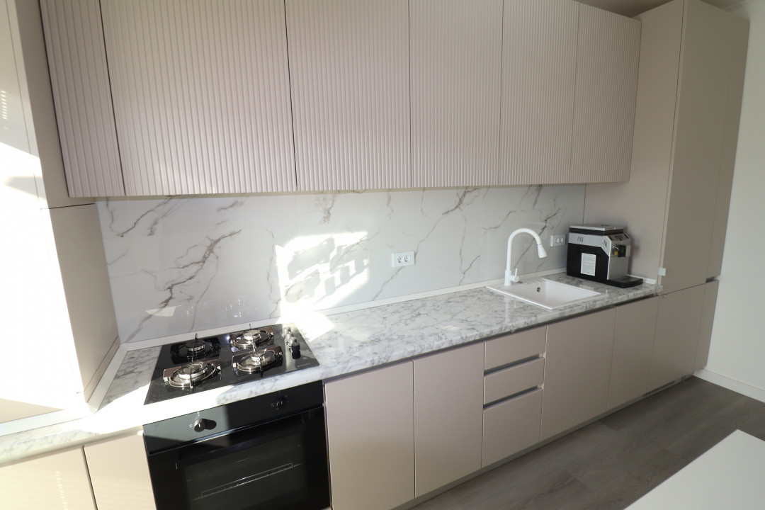 Exigent Plaza, faza 5 - bucatarie separata