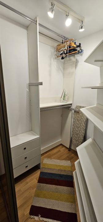Doi Cocosi - Straulesti - 3 camere cu parcare si boxa incluse