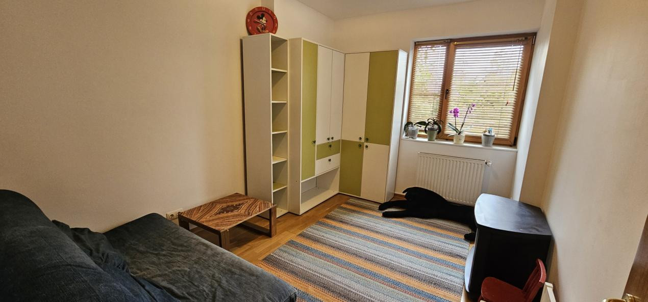 Doi Cocosi - Straulesti - 3 camere cu parcare si boxa incluse
