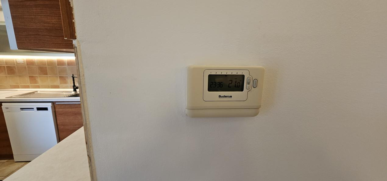 Doi Cocosi - Straulesti - 3 camere cu parcare si boxa incluse
