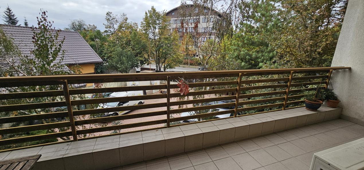 Doi Cocosi - Straulesti - 3 camere cu parcare si boxa incluse