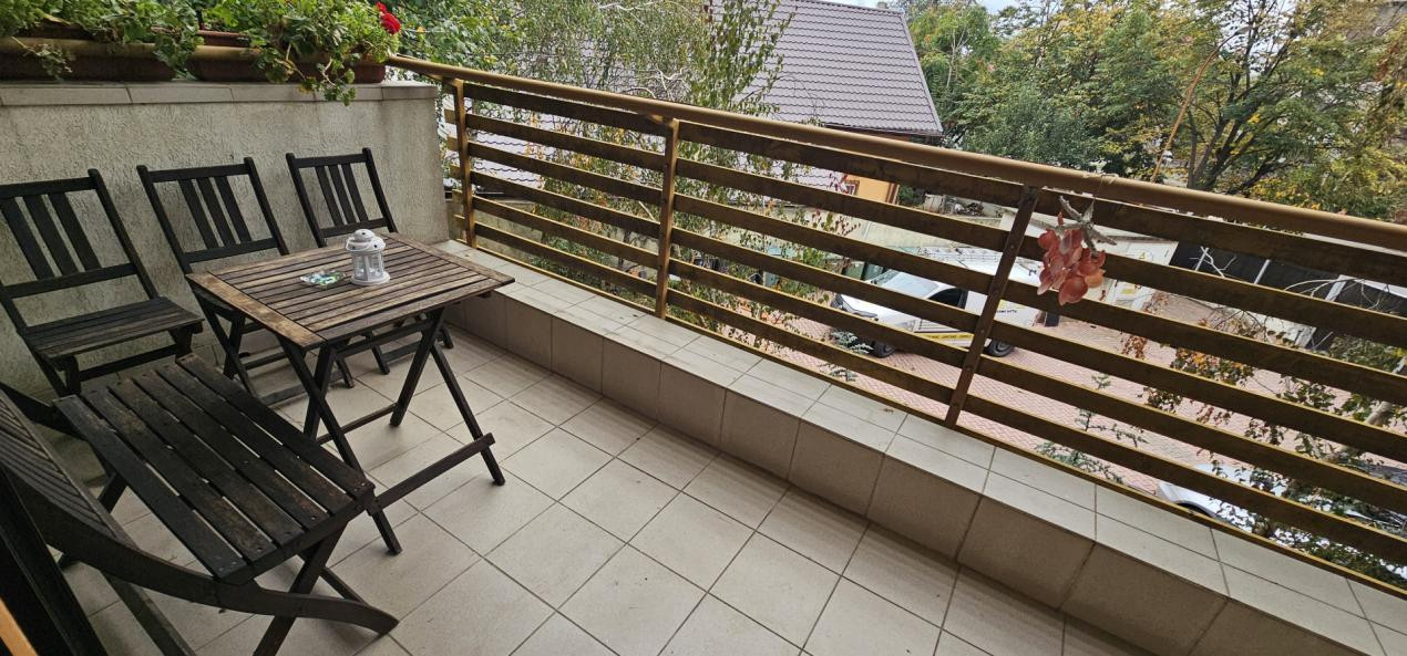 Doi Cocosi - Straulesti - 3 camere cu parcare si boxa incluse