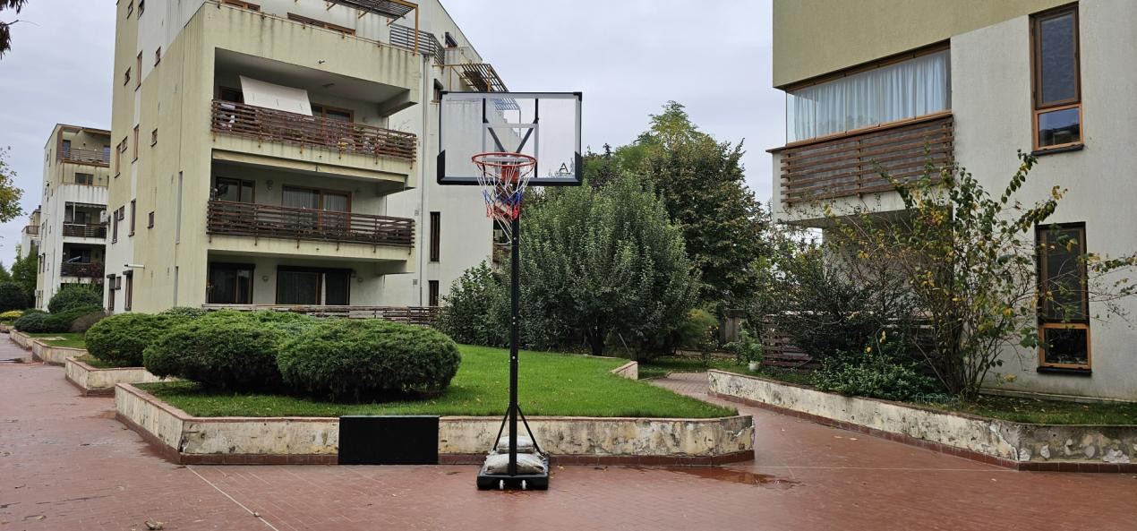 Doi Cocosi - Straulesti - 3 camere cu parcare si boxa incluse